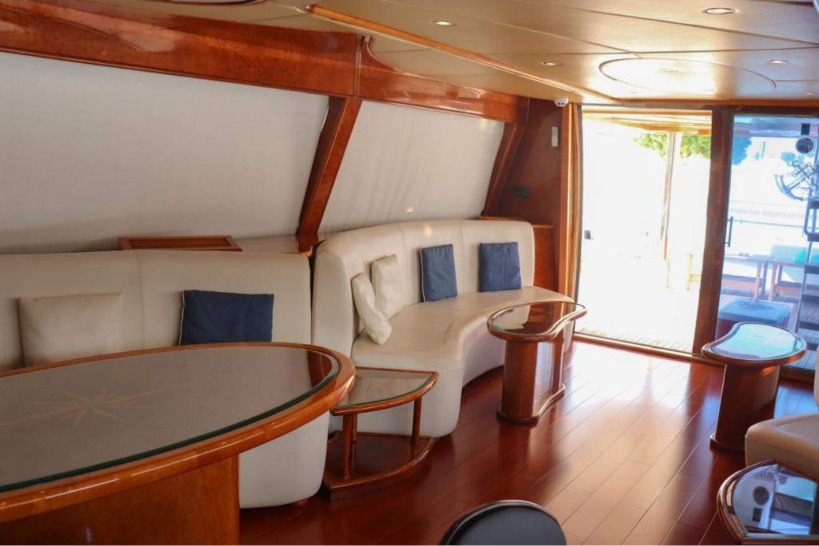 Dubai Harbour Yacht