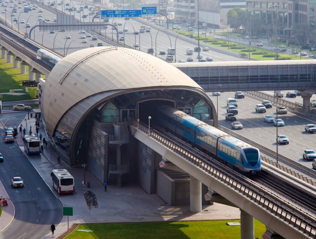 dubai metro 2025