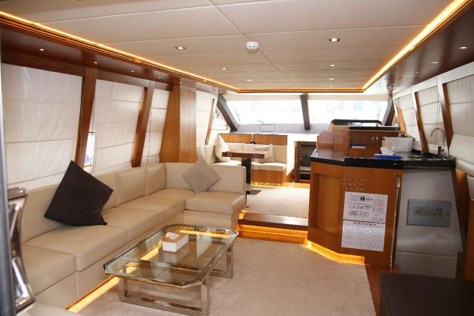 Integrity 70 ft Yacht: Elegant Indoor Sitting Area