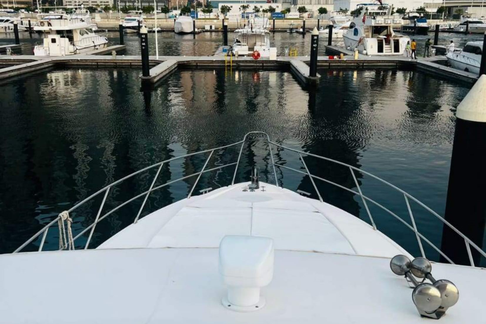 Majesty 50 ft Yacht Observation Deck